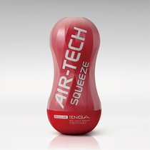Мастурбатор AIR-TECH Squeeze Regular, цвет красный - Tenga