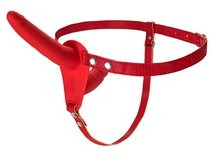 Красный страпон на ремнях с вагинальной пробкой - 15 см., цвет красный - Toyfa