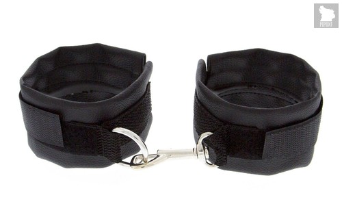 Чёрные полиуретановые наручники с карабином Beginners Wrist Restraints, цвет черный - Blush Novelties