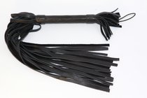 Чёрная плетка из натуральной кожи - 45 см - БДСМ арсенал