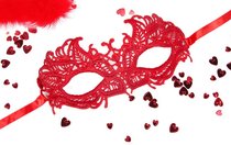 Красная ажурная текстильная маска "Андреа", цвет красный - Bior toys