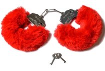 Шикарные наручники с пушистым красным мехом, цвет красный - Le Frivole